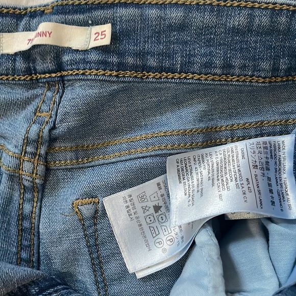 JEANS bundle - Picture 9 of 9